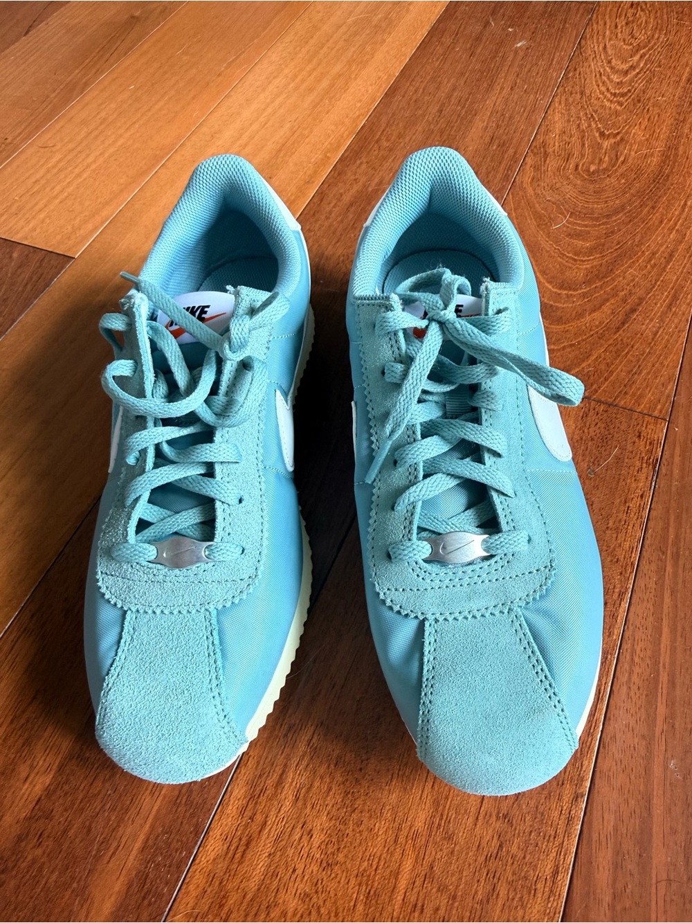 Nike Cortez Light Blue/Green White Sneakers Women’s 7.5 / Youth 6Y NWOB